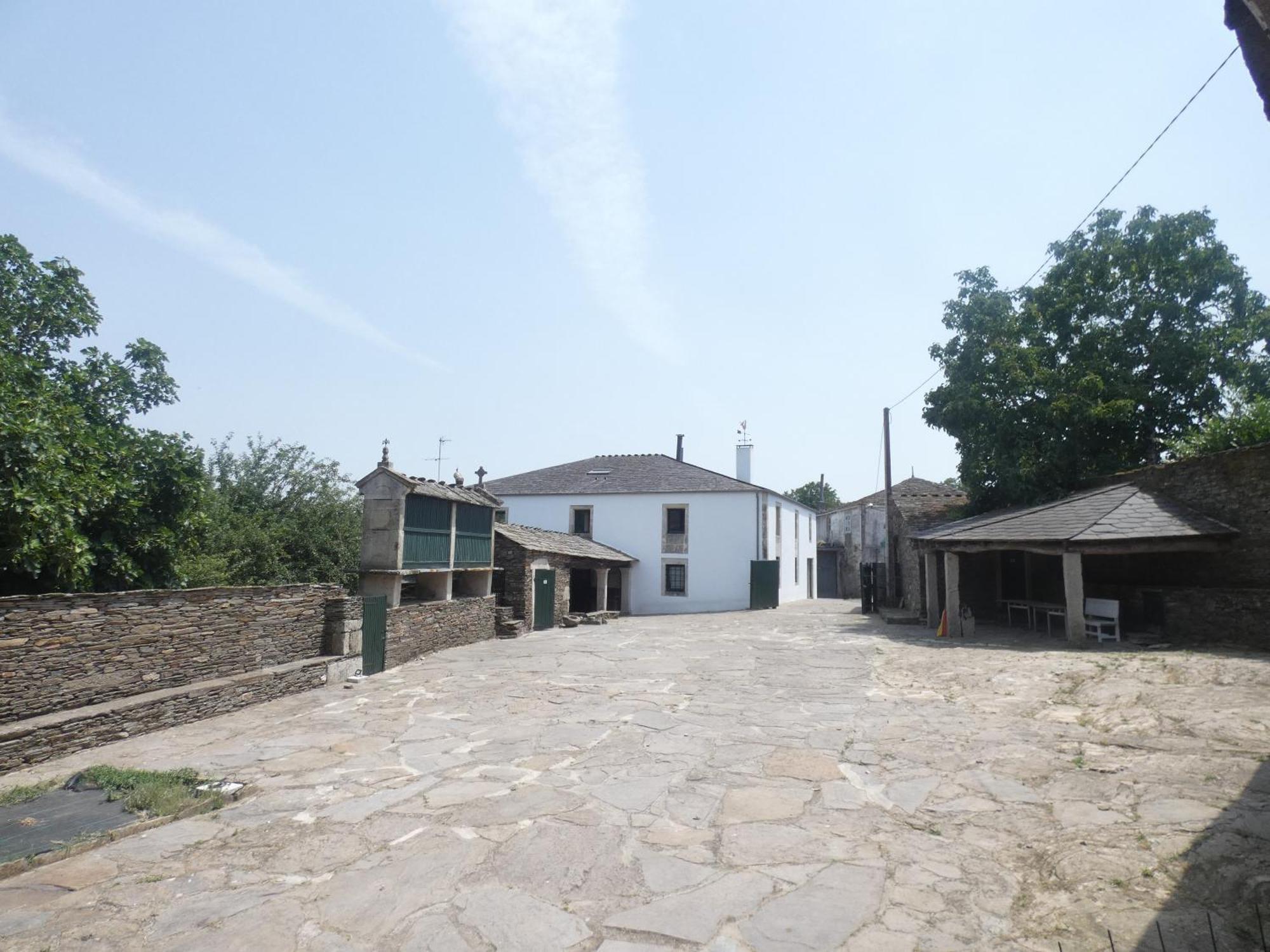Casa De Baixo Hotel Lugo Exterior photo